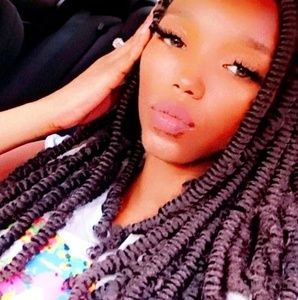 Meet your Posher, Aretha